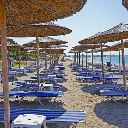 Villa Fofo - Beautiful Sea Front Villa With 650M2 Garden Nea Kallikrateia ภายนอก รูปภาพ